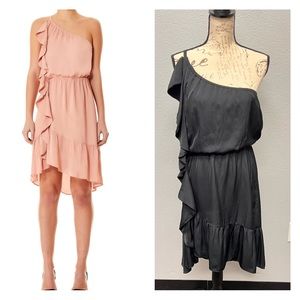 Luxe Deluxe NWT Look Twice One Shoulder Ruffle Dress Size 6